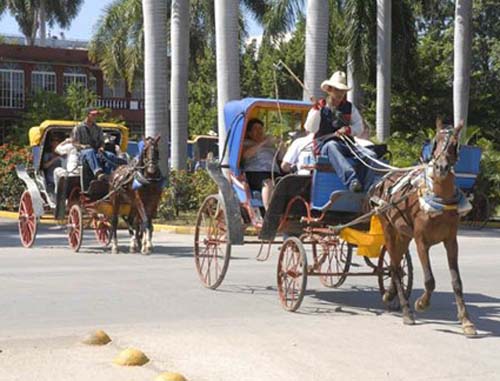 Pferdekutschen in Bayamo, Kuba